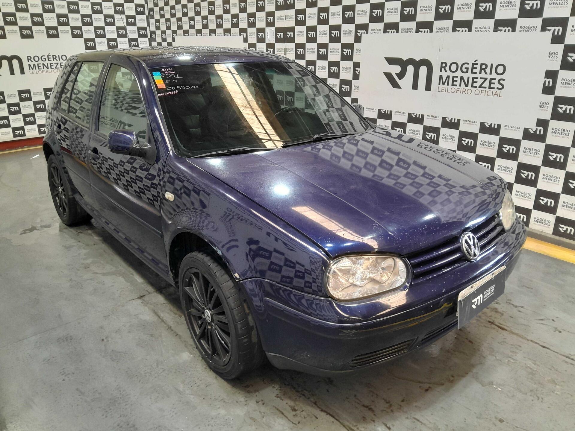 VW - VOLKSWAGEN GOLF 2.0 2000/2001 GASOLINA