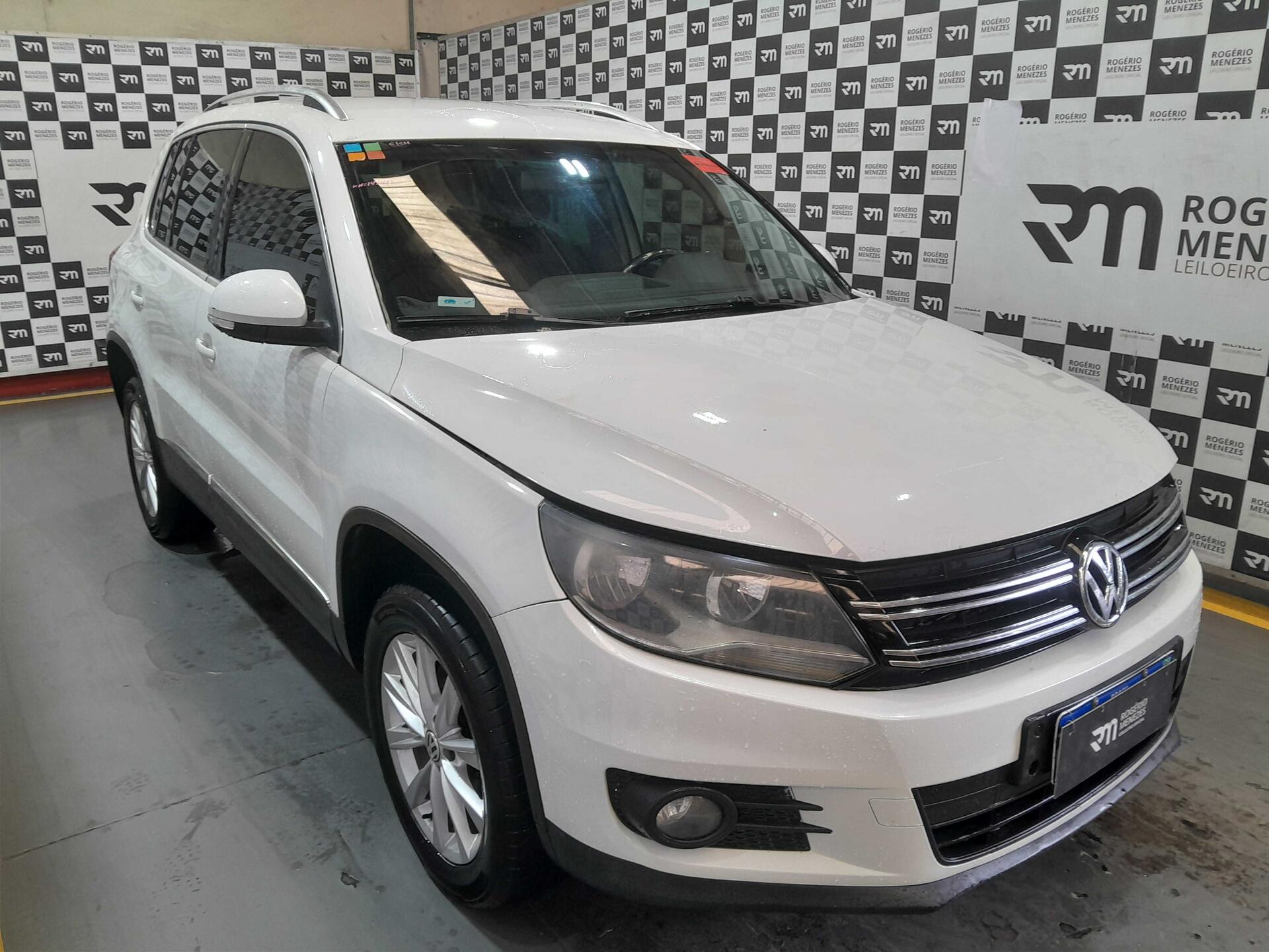 VW - VOLKSWAGEN TIGUAN 2.0 TSI 2015/2015 GASOLINA