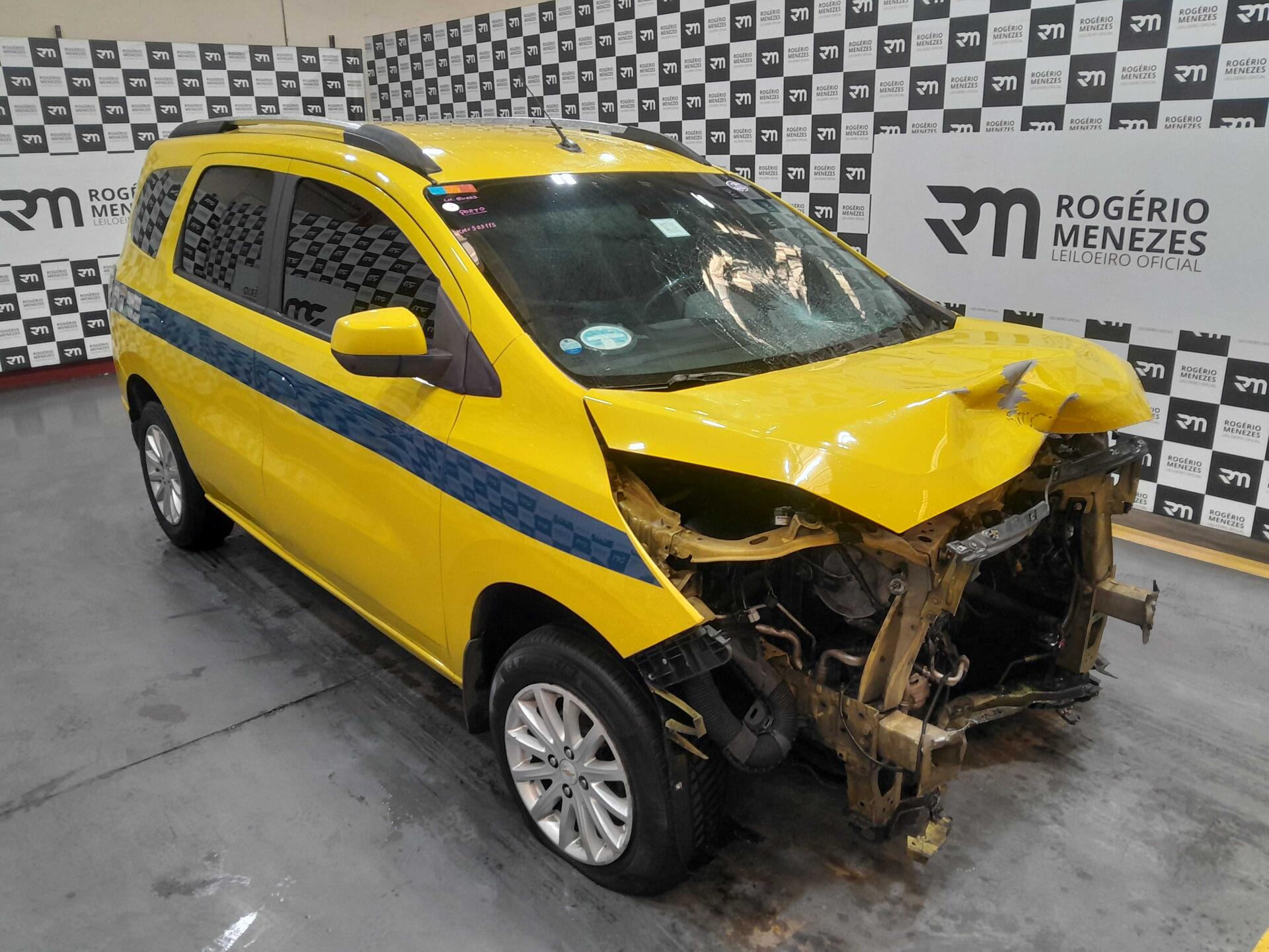 GM - CHEVROLET SPIN 1.8L MT LT 2016/2016 FLEX
