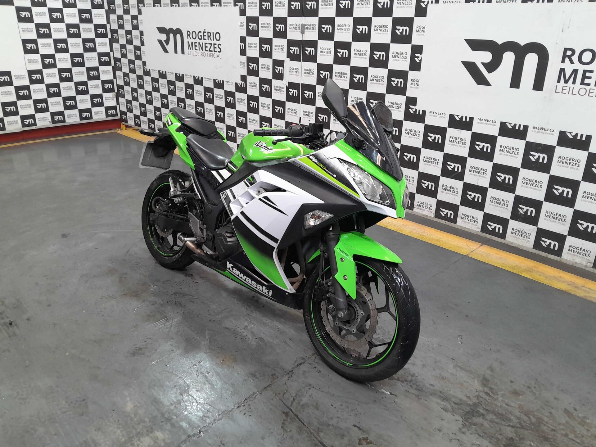 MOTO KAWASAKI NINJA 300 ABS 2015/2015 GASOLINA