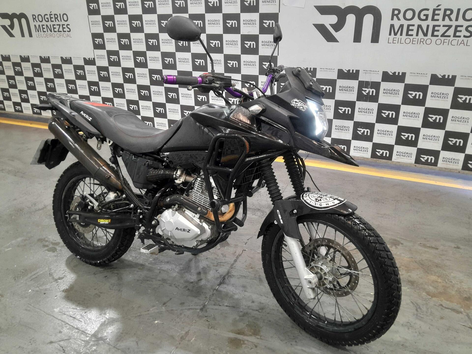 MOTO AVELLOZ JINCHENG AVELLOZ AZ160 2025/2026 GASOLINA