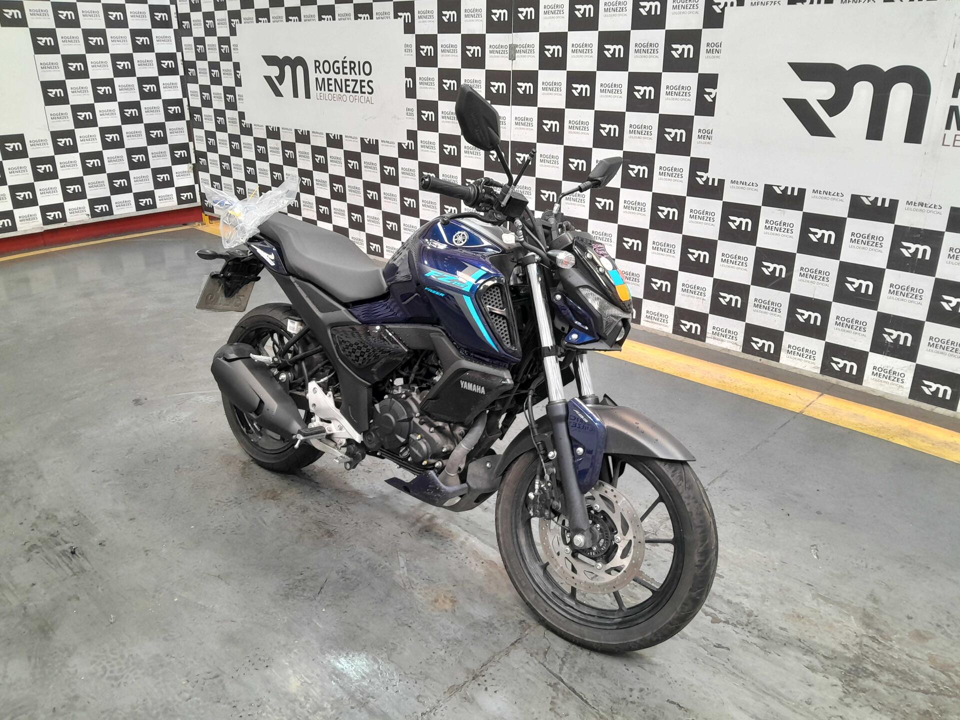MOTO YAMAHA FZ15 150 2026/2026 GASOLINA