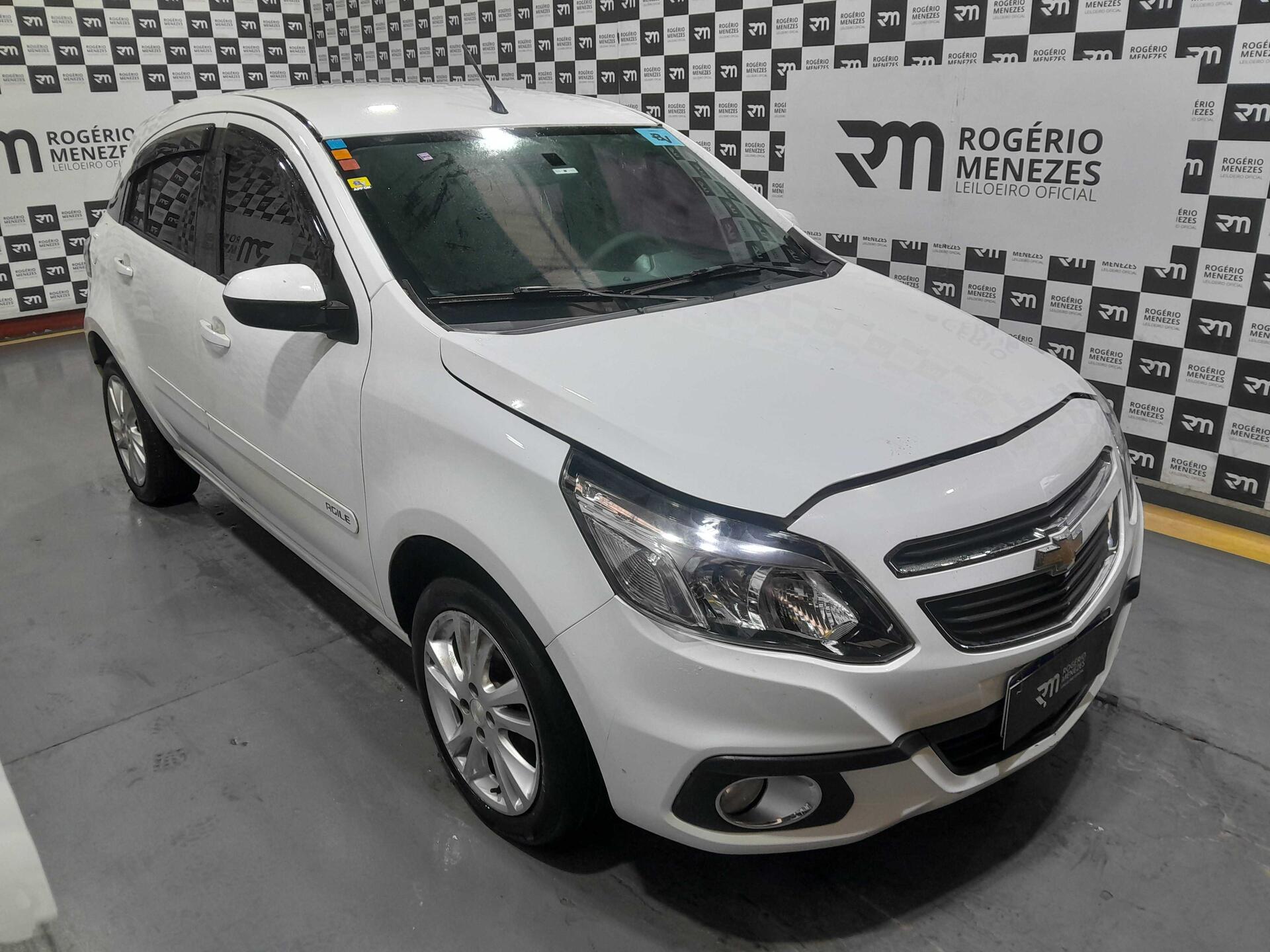 GM - CHEVROLET CHEV AGILE 1.4MT LTZ 2013/2014 FLEX