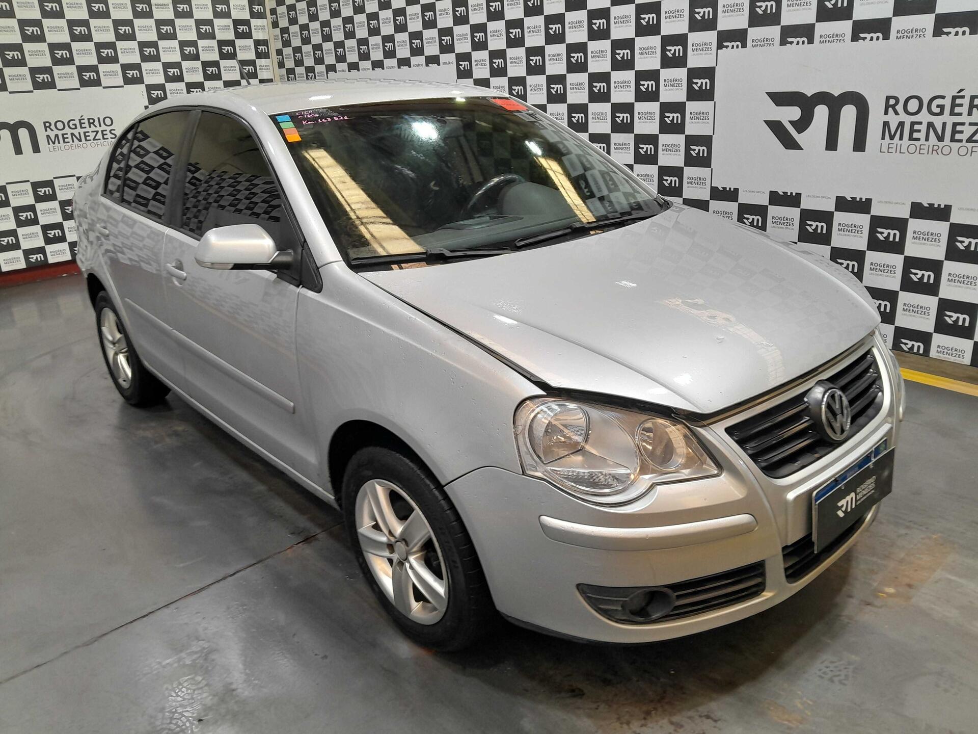 VW - VOLKSWAGEN POLO 2010/2011 FLEX